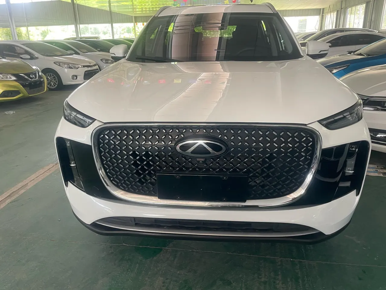 Открыть галерею: Chery 2025 Tiggo 8 PLUS 1.6TGDI 290TGDI Luxury Automatic Gear