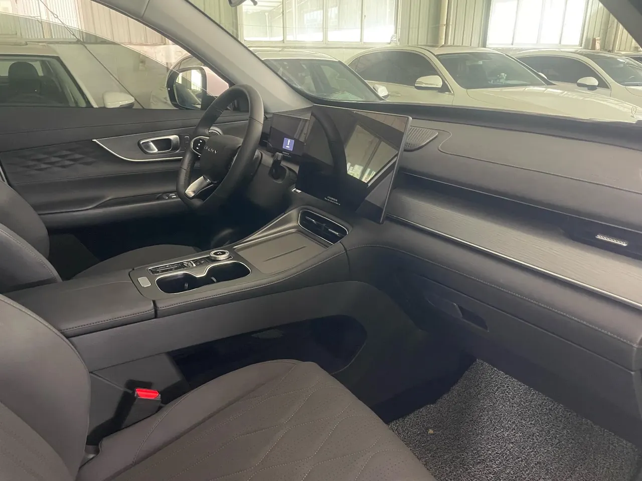 Chery 2025 Tiggo 8 PLUS 1.6TGDI 290TGDI Luxury Automatic Gear 5