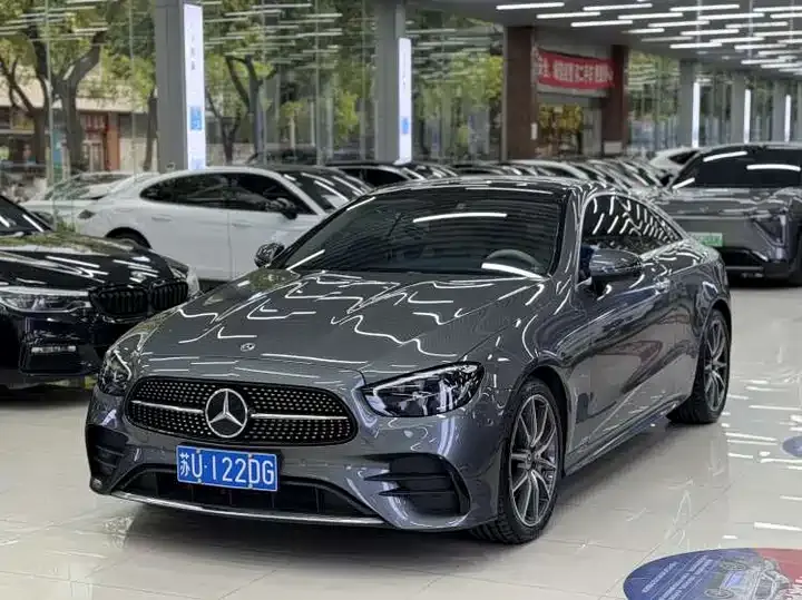 Открыть галерею: Mercedes Benz E-Class (Imported) 2023 E -260 Coupe