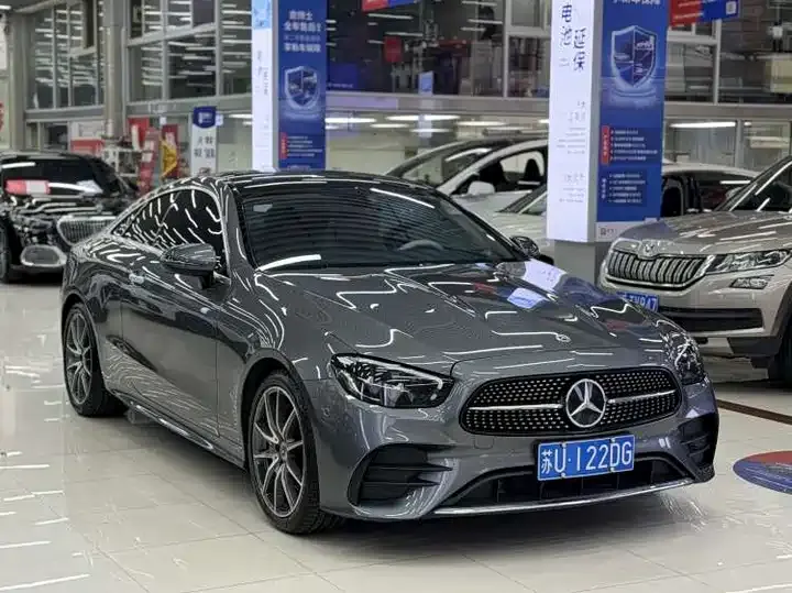 Mercedes Benz E-Class (Imported) 2023 E -260 Coupe 3