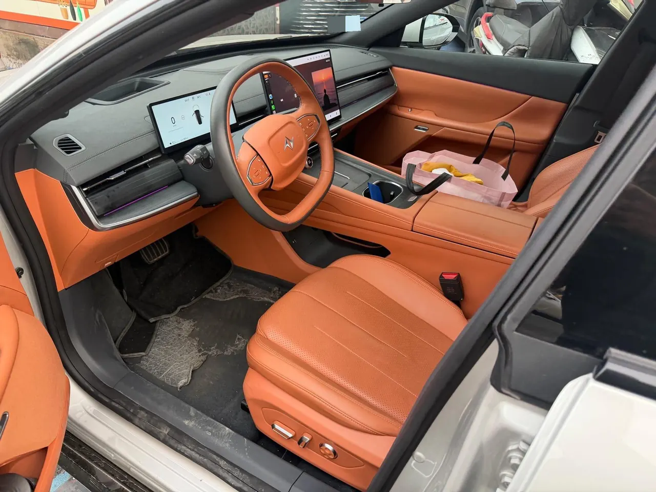 Yi pai 2025 e π 007 565 4-wheel drive Max pilot version automatic gear 3