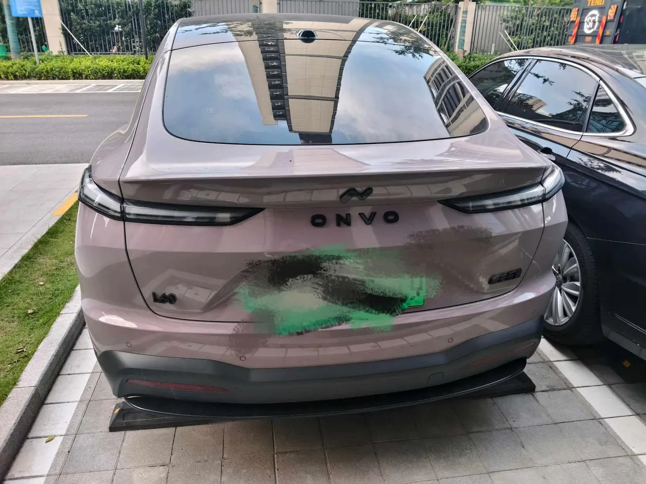 ONVO 2024 L60 60kwh rear drive version automatic gear 5