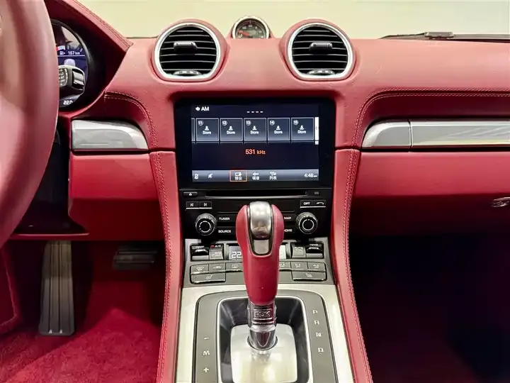 Porsche 718 2020 Cayman 2.0T 11
