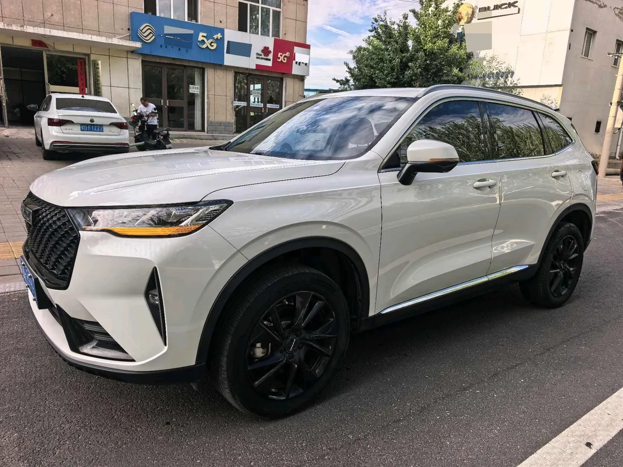 Open image lightbox: Haval 2021 H6 2.0GDIT four-wheel drive Max automatic gear
