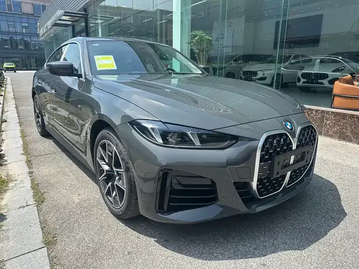BMW 4 Series 2024 425i Gran Coupe M Sport Suit 3