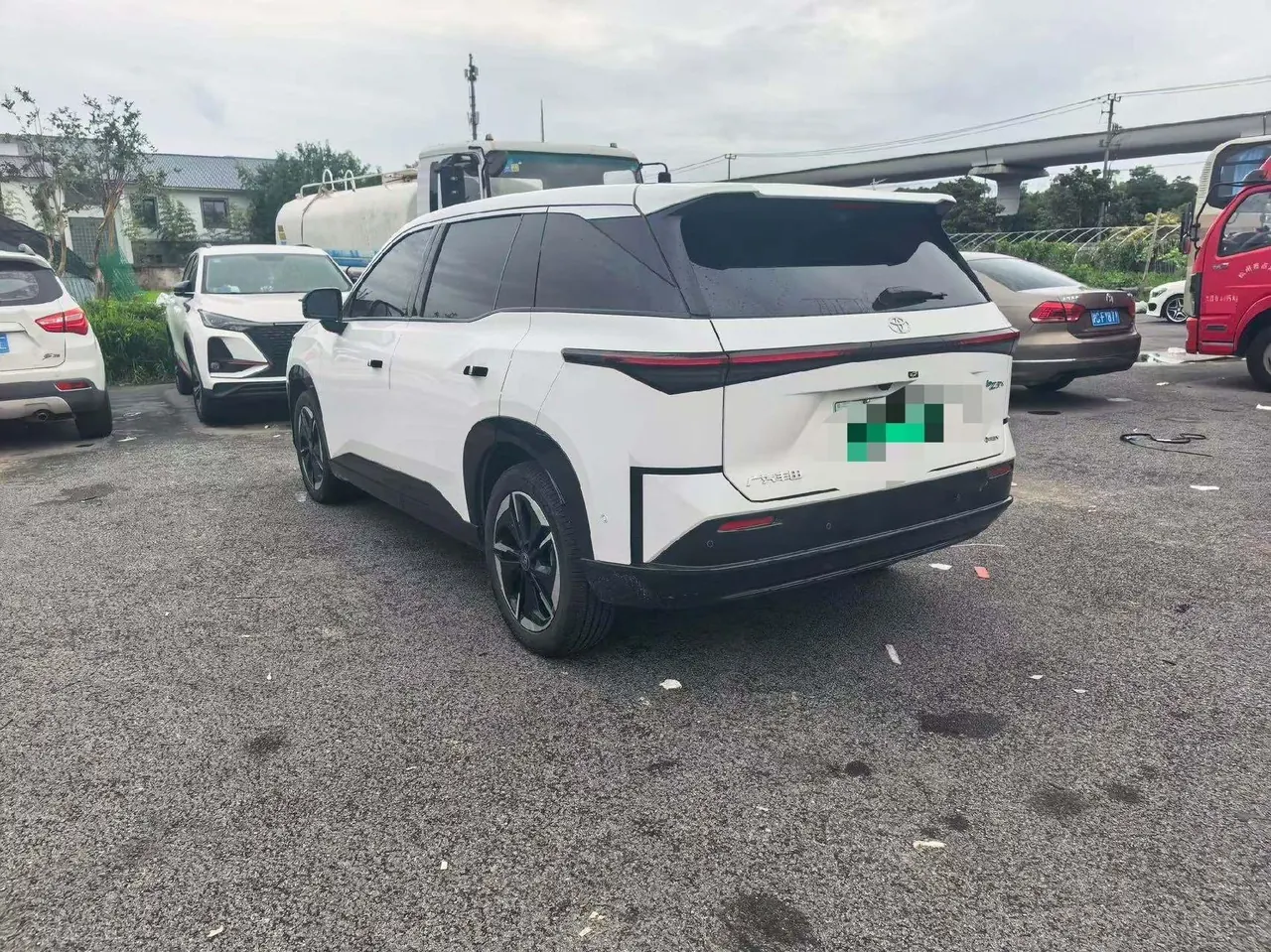 Toyota 2025 BZ3X 520 Pro Advanced Intelligent Driving Version Automatic Transmission 3