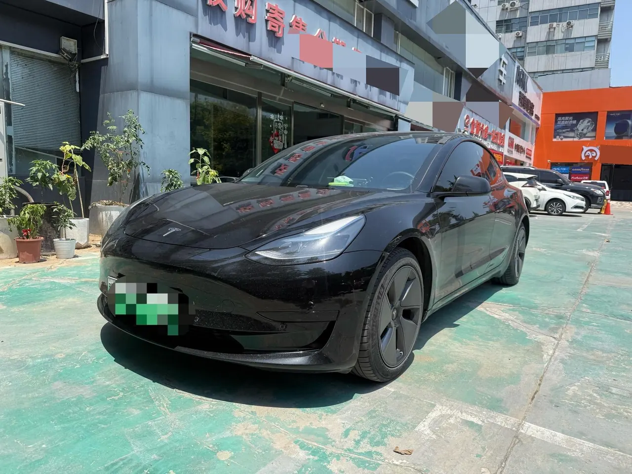 Tesla 2022 Model 3 rear-wheel drive version of automatic transmission - View 1