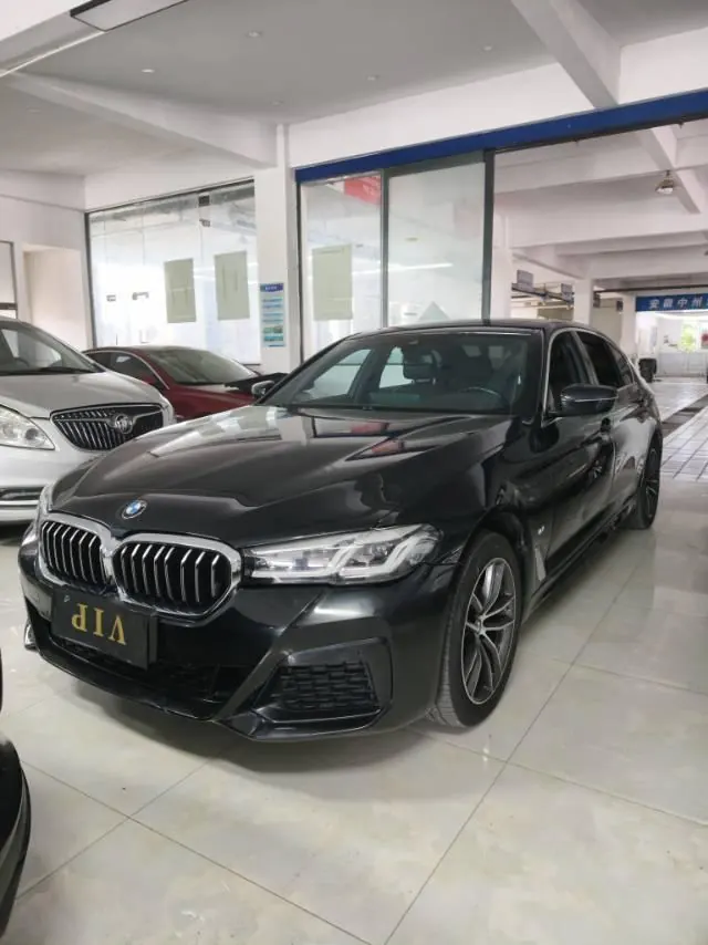 BMW 5 Series 2022 525Li 2.0T M Sports Suit (Change 2) Automatic Gear - View 1