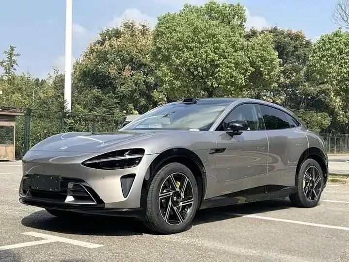 Открыть галерею: MI 2025 YU7 Long Endurance Rear Drive Automatic Gear