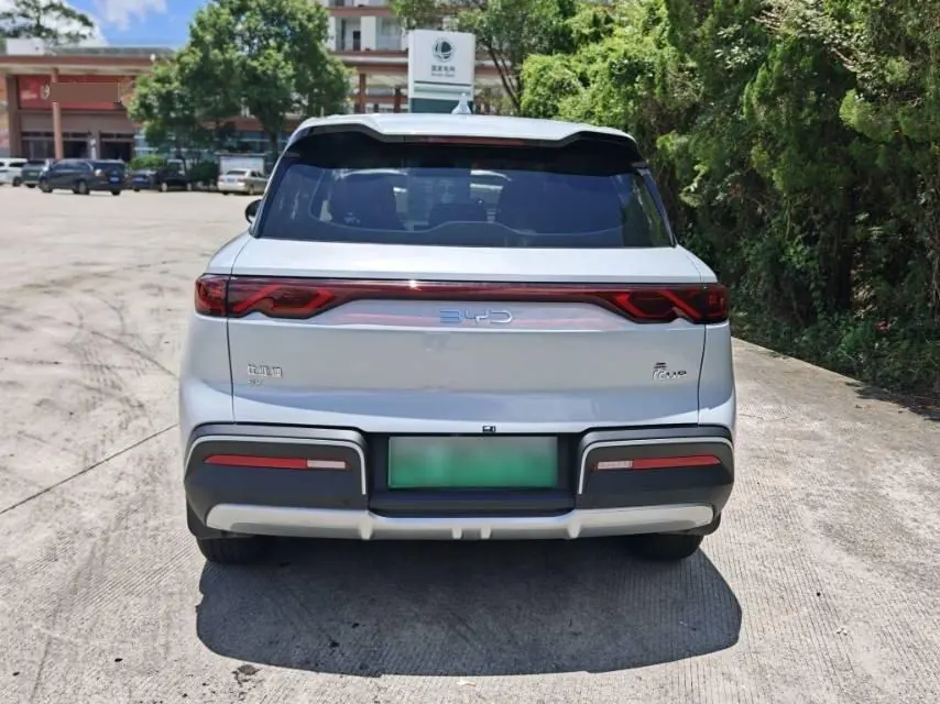 BYD 2025 Yuan UP 301KM Pilot Automatic Gear 9