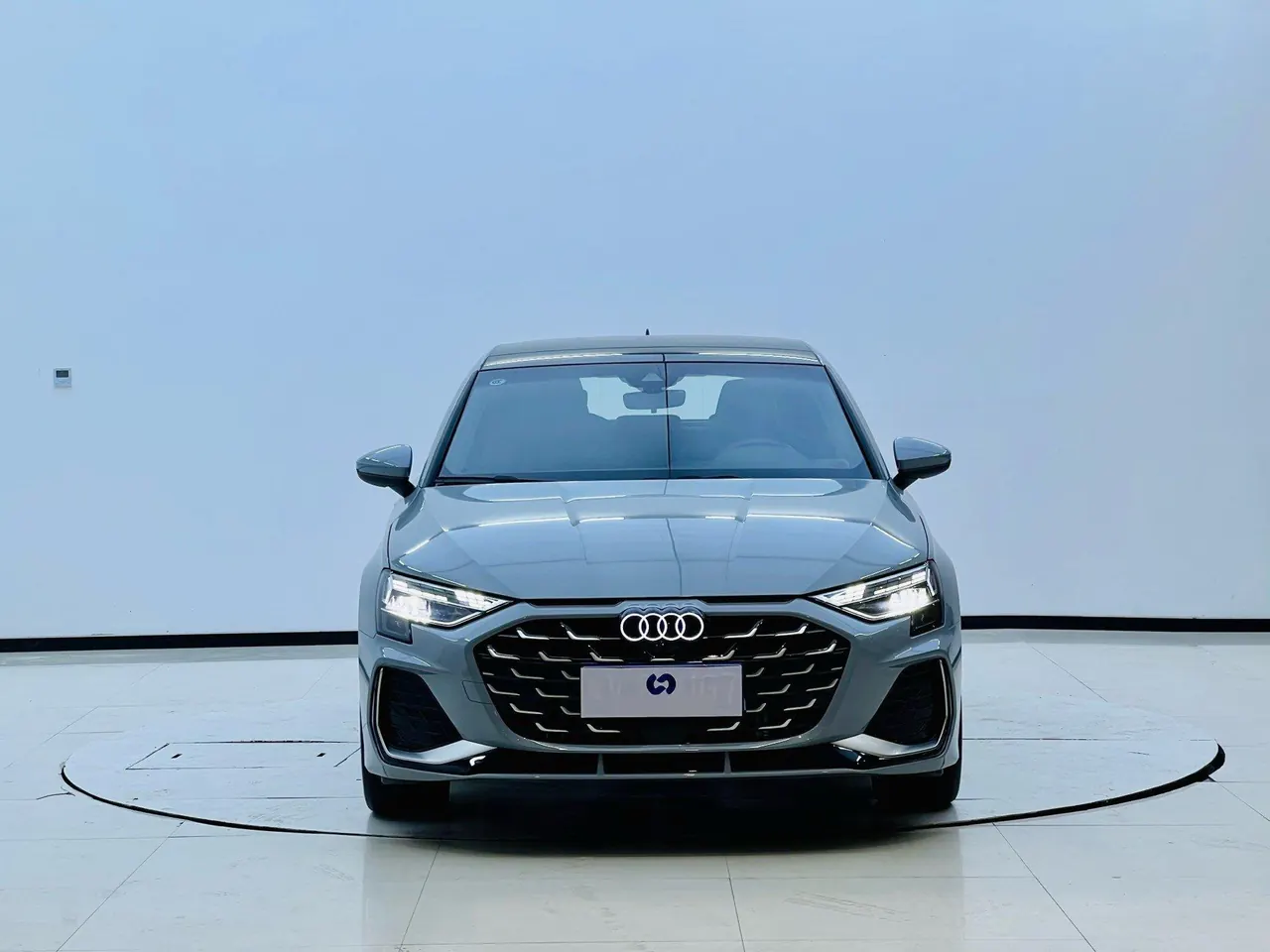Audi 2025 A3 Sportback 1.5TFSI 35TFSI Flying Premium Automatic Gear 2