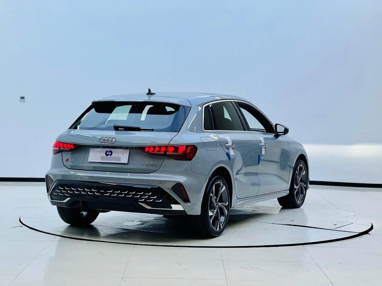 Audi 2025 A3 Sportback 1.5TFSI 35TFSI Flying Premium Automatic Gear 5