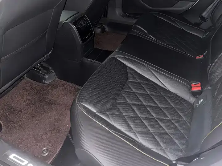 FAW-Volkswagen CC 2023 380TSI Shining Edition 10