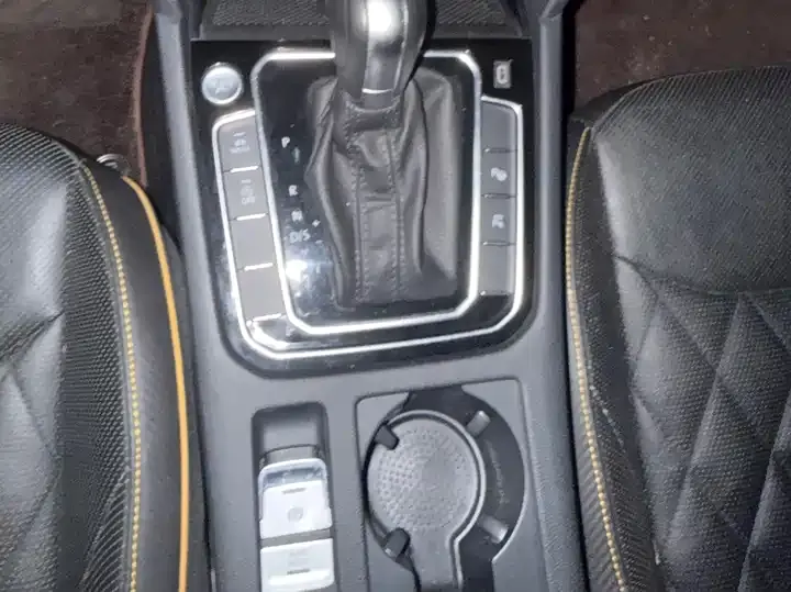 FAW-Volkswagen CC 2023 380TSI Shining Edition 12