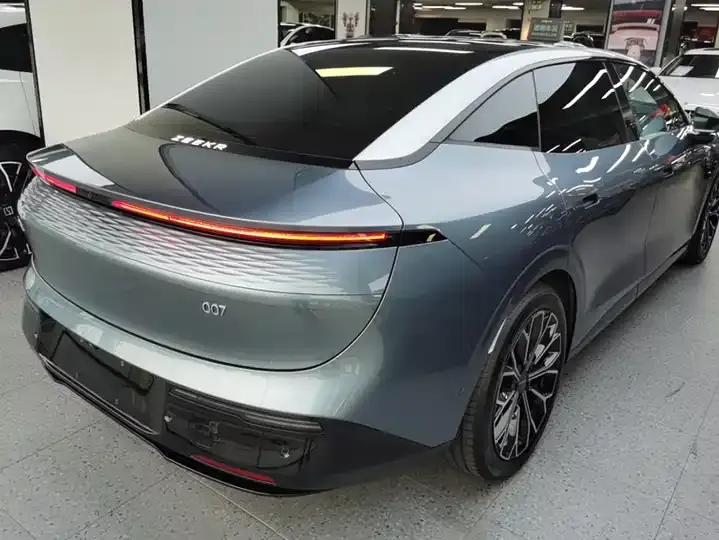 Zeekr 007 2024 rear drive version 100kWh 3