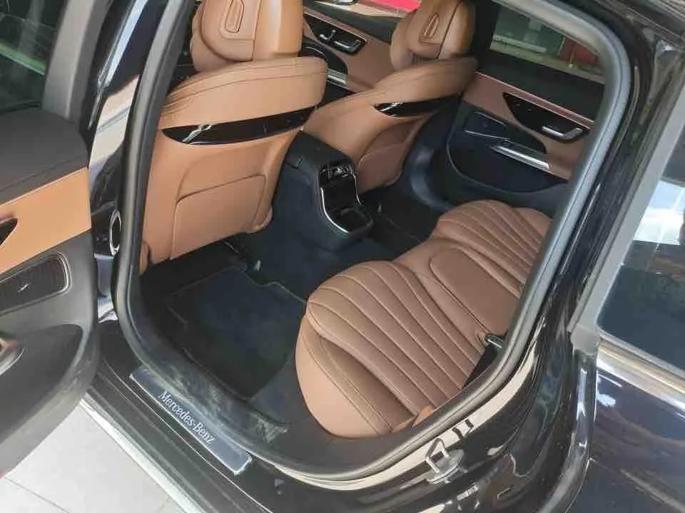 Mercedes Benz E Class 2025 E 260 L 48V 2.0T Automatic 4