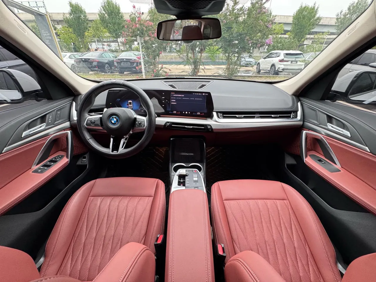 BMW 2026 iX1 eDrive25L eDrive25L m sports suit automatic gear 11