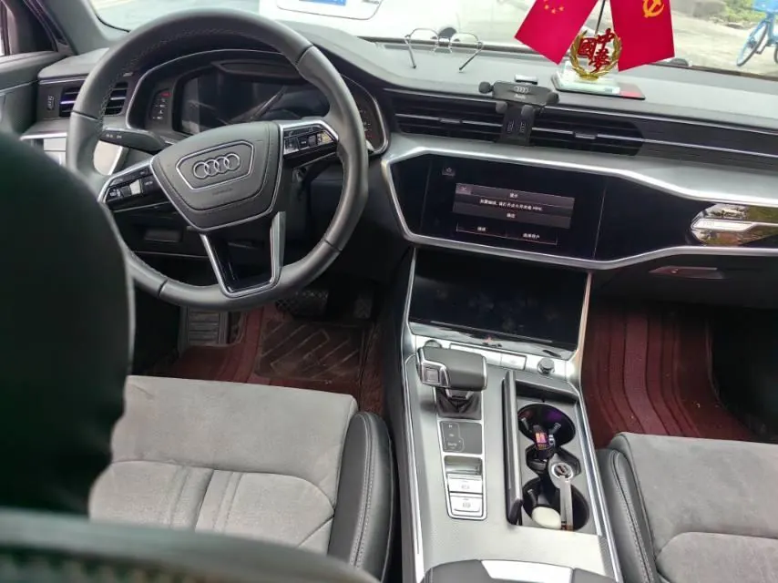 Audi 2024 A6L 2.0TFSI 45TFSI Selected Dynamic Automatic 5
