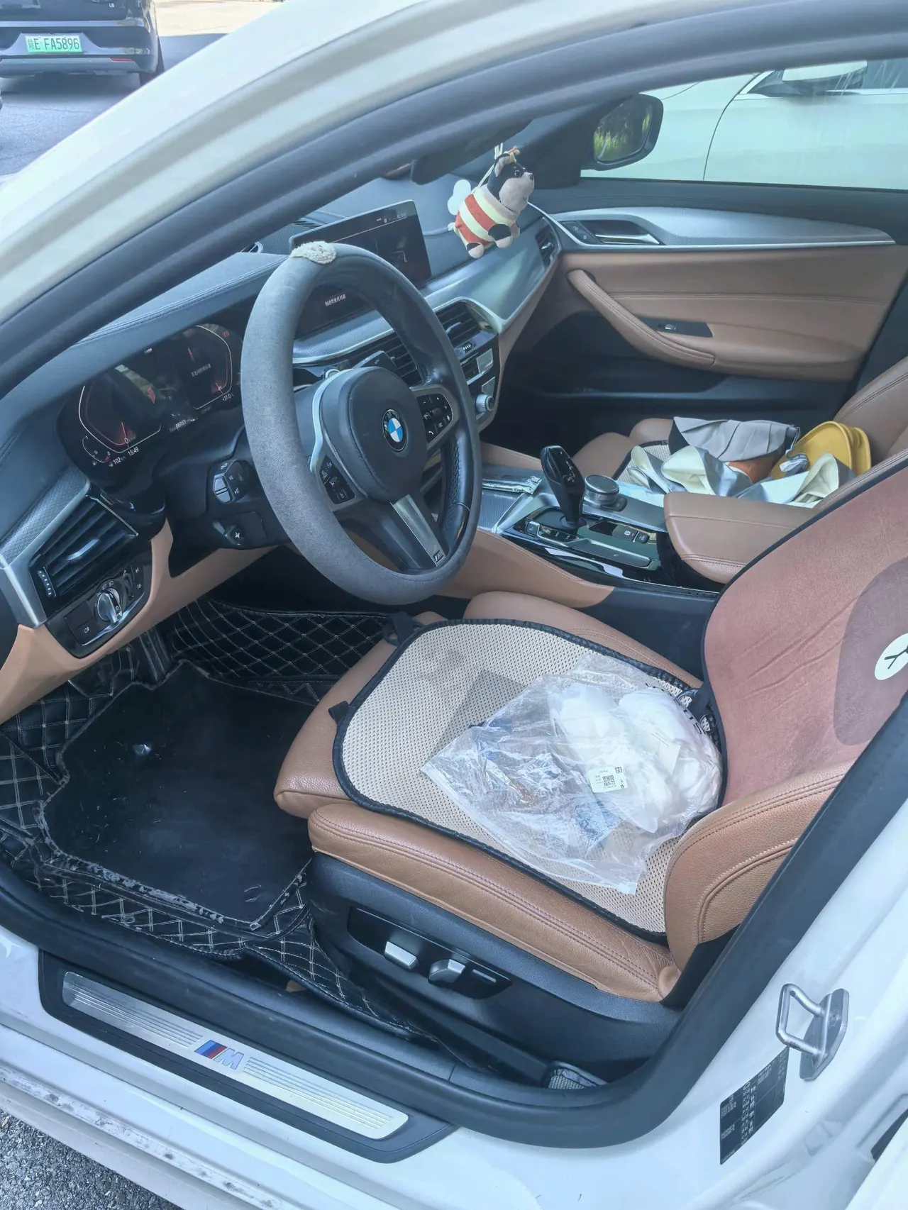 BMW 5 Series (Imported) 2020 525i 2.0T M Sports Suit Automatic Gear 2