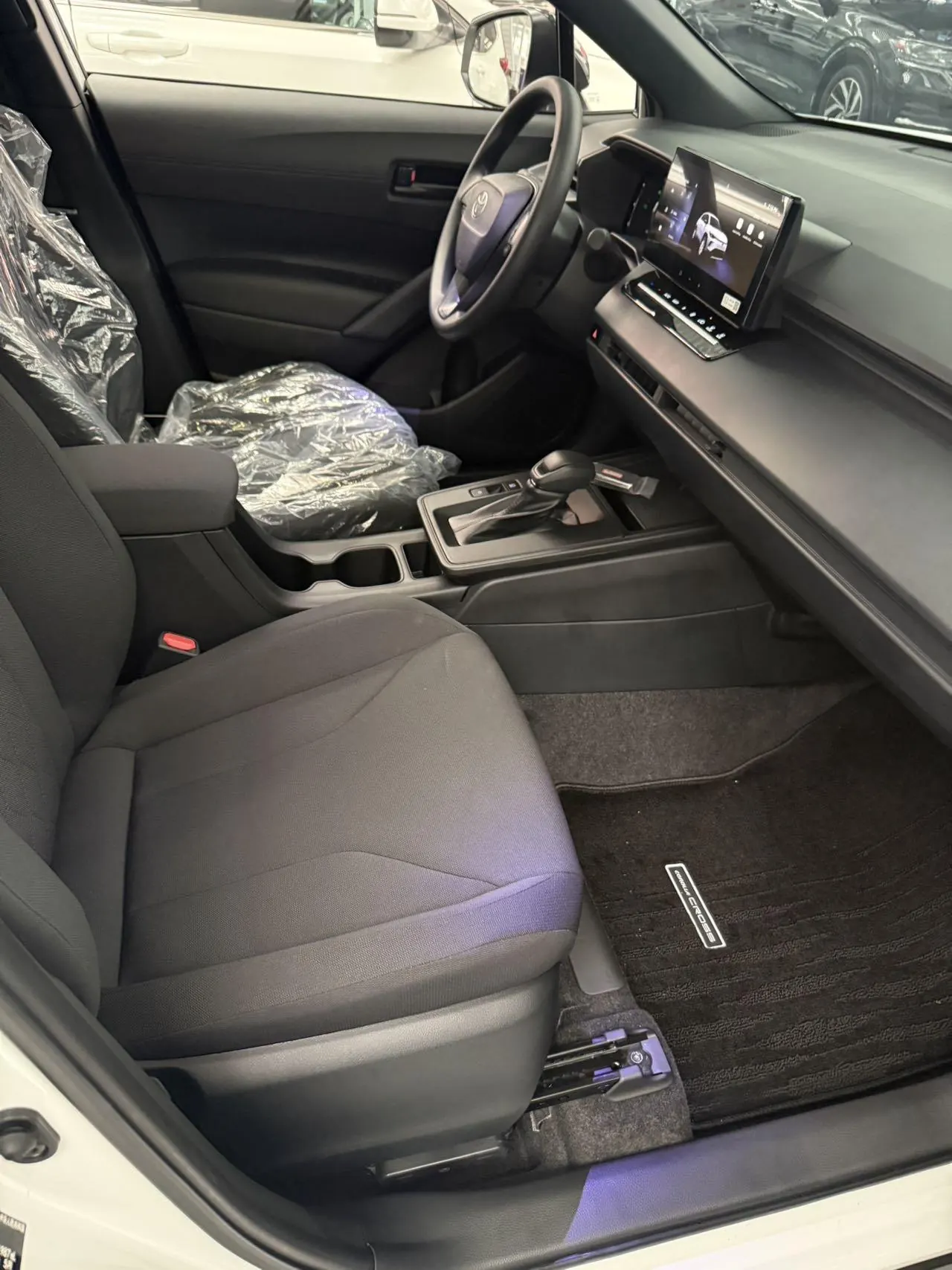 Toyota 2026 Corolla Ruiyuan Dual Engine 2.0 Stepless Intelligent Electric Hybrid Pioneer Edition Automatic Gear 4