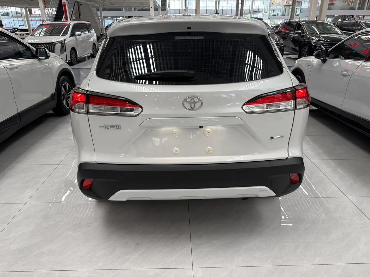 Toyota 2026 Corolla Ruiyuan Dual Engine 2.0 Stepless Intelligent Electric Hybrid Pioneer Edition Automatic Gear 9