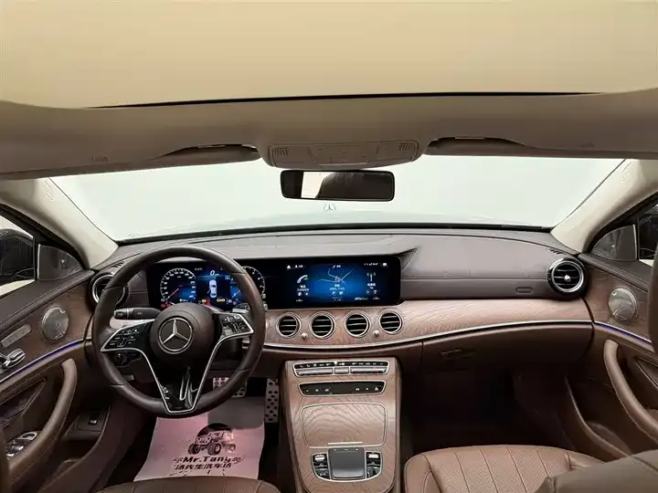 Mercedes Benz E-Class 2021 E 300 L Fashion 7