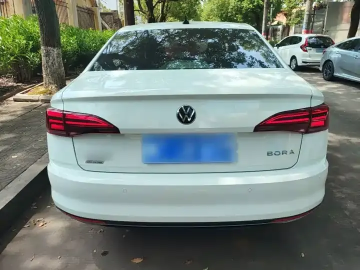 Bora 2021 1.5L Automatic Comfort Zhilian Edition 6
