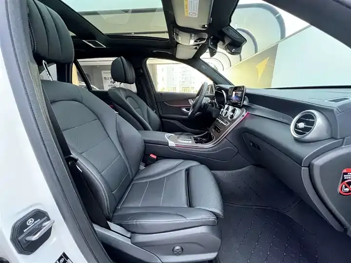 Mercedes Benz GLC 2020 to GLC 300 L 4MATIC Dynamic 10