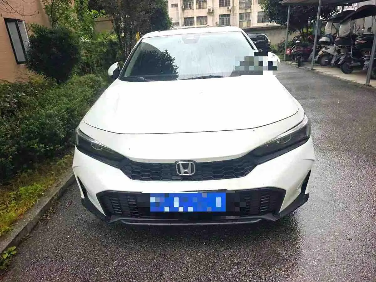Honda 2025 Civic 1.5T Stepless 240TURBO Zhiqu Plus Automatic Gear 2