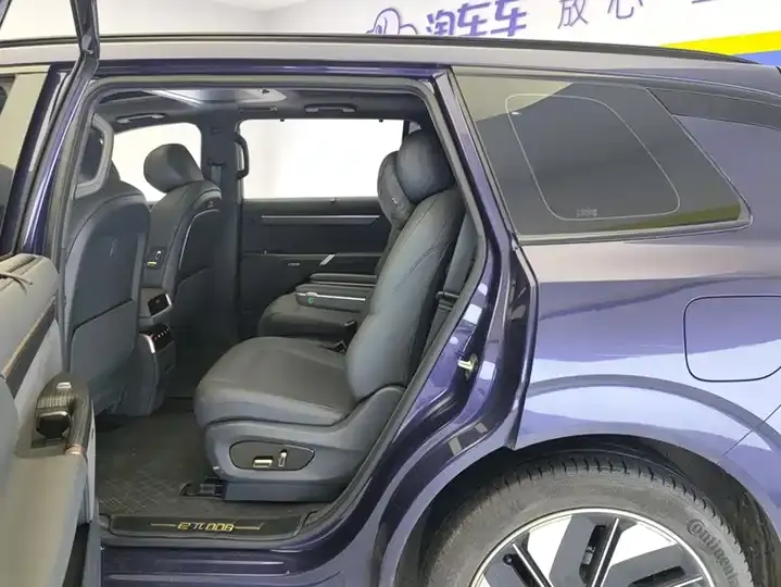 Eπ 008 2024 210Max extended range version 6 seats 11