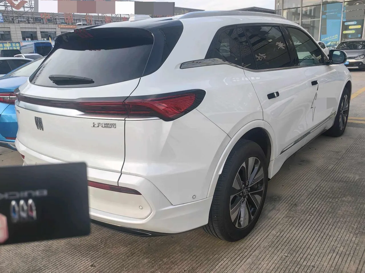 Buick 2025 E 5 620KM Premium Edition Automatic Gear 8