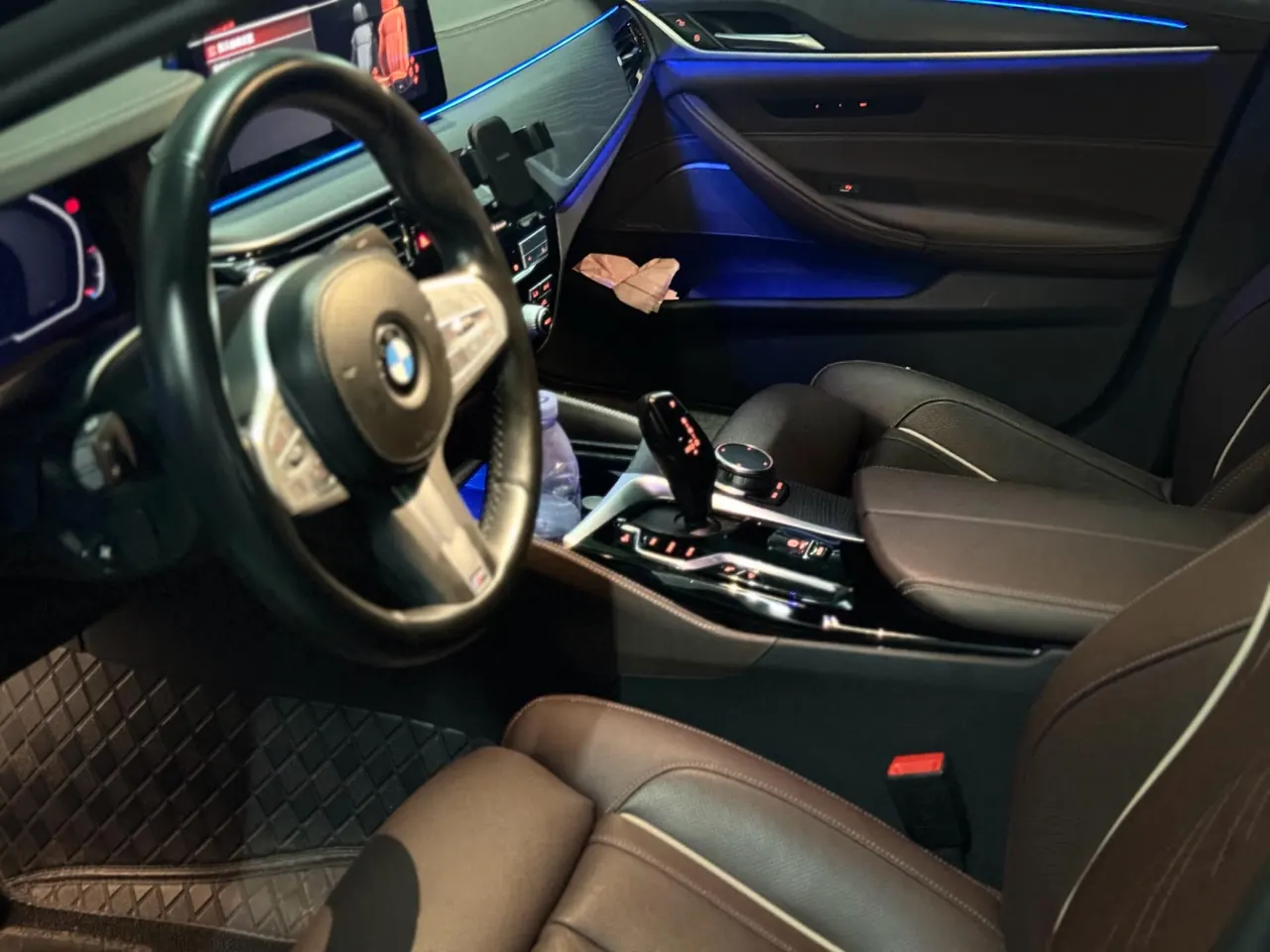 BMW 5 Series 2023 530Li 2.0T Exclusive M Sports Suit (Modified) Automatic Gear 2