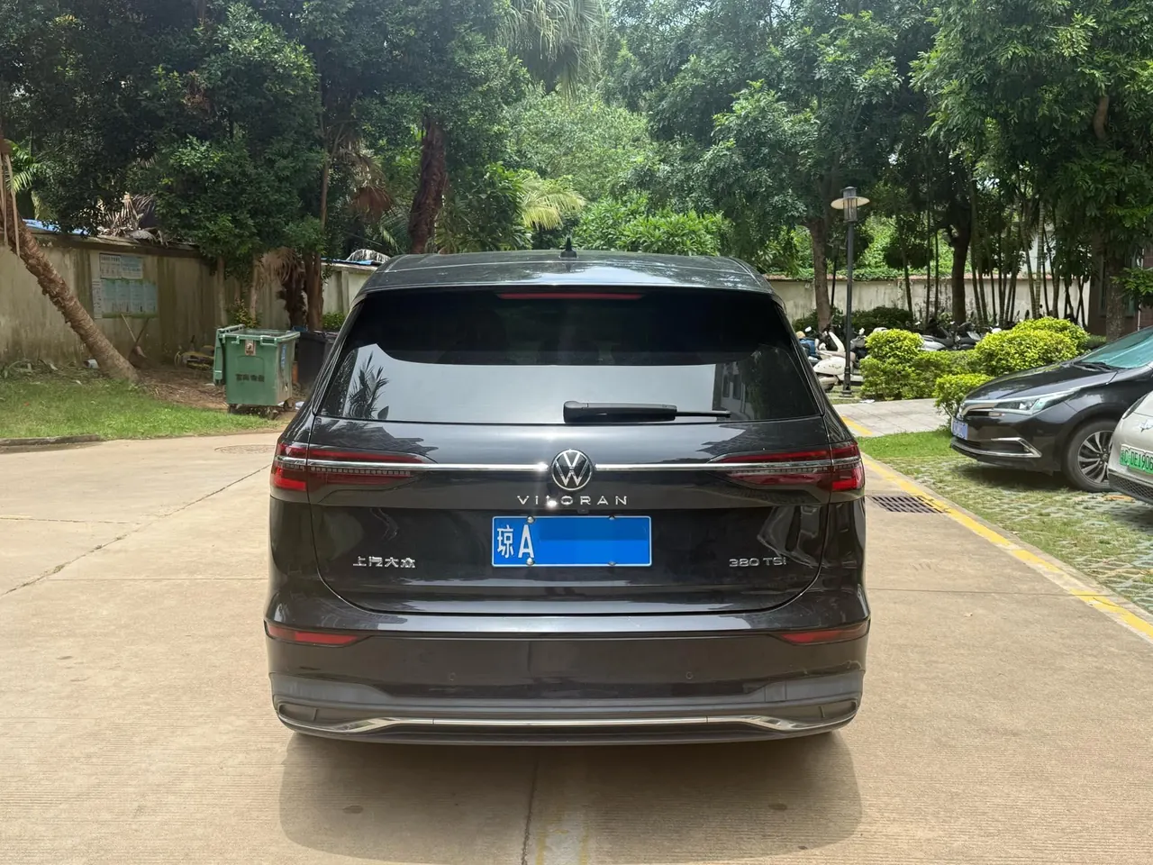 Volkswagen 2020 models of Viran (Viloran) 2.0TSI 330TSI Deluxe Edition Automatic Gear 7