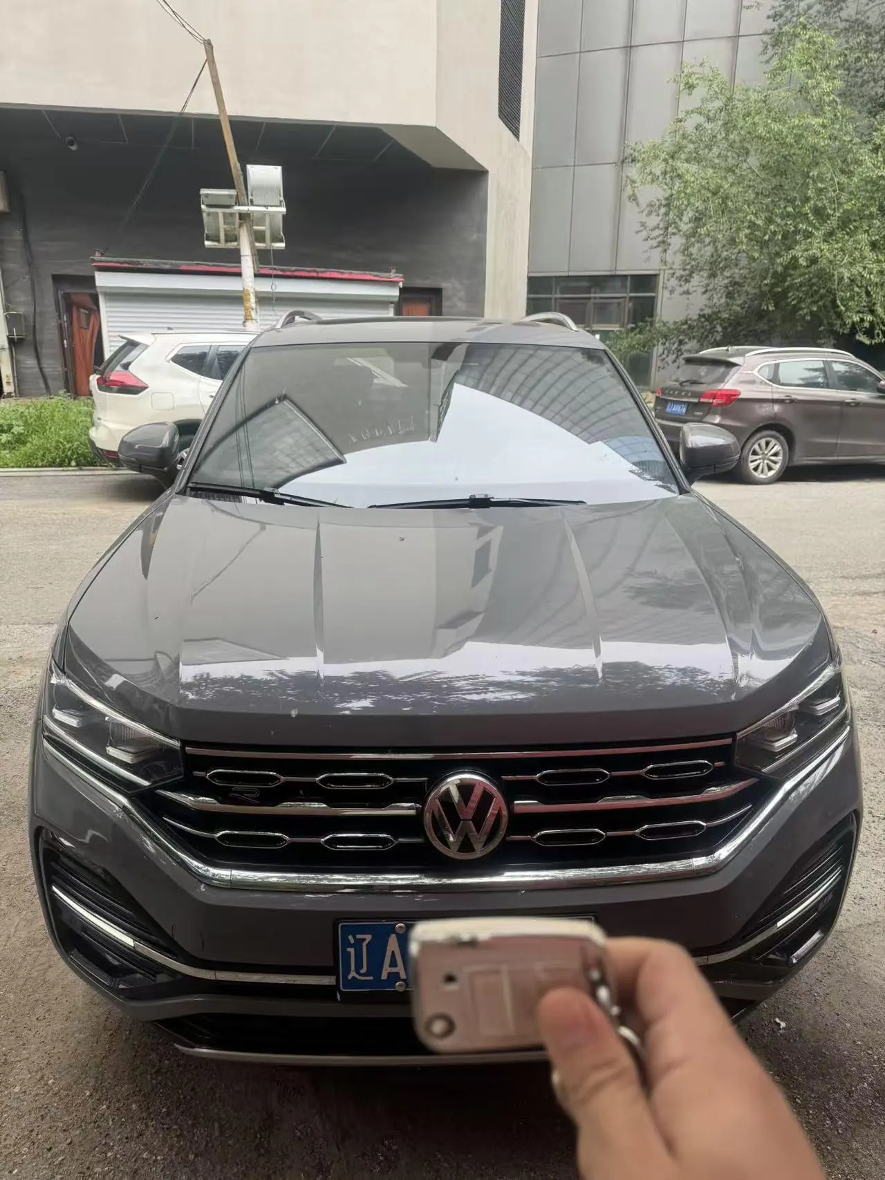 Volkswagen 2021 Tanyue 2.0TSI 380TSI Four-wheel Drive R-Line Smart Joint Edition Automatic Gear 2