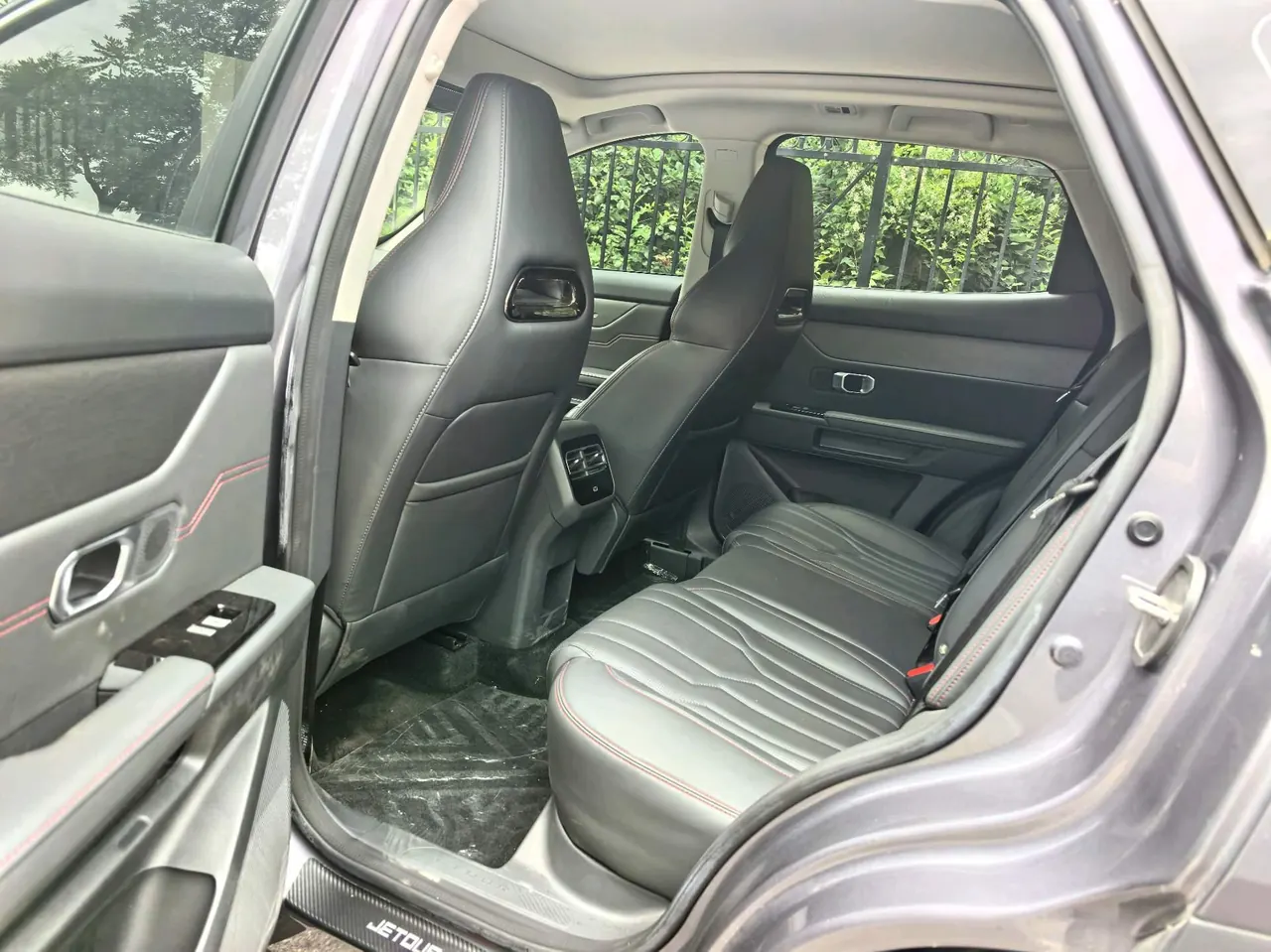Jetour 2025 Dasheng 1.5T to Perfect Edition Automatic Gear 4