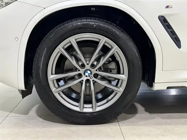 BMW X3 2021 facelift xDrive28i M sports suit 10