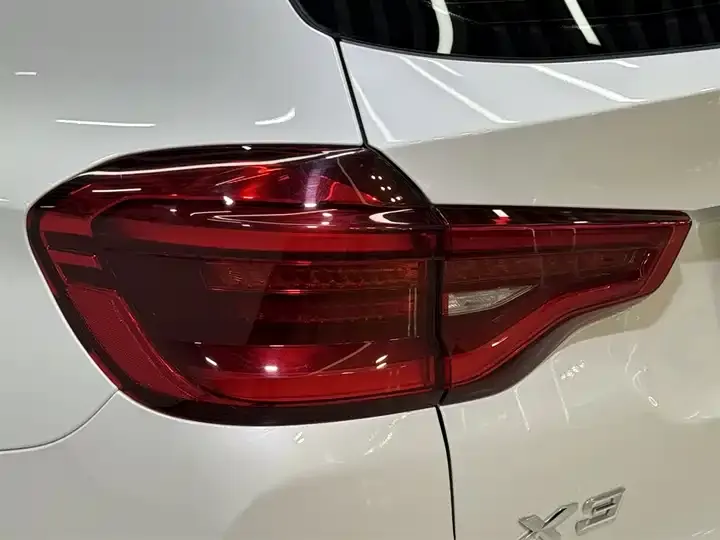 BMW X3 2021 facelift xDrive28i M sports suit 9