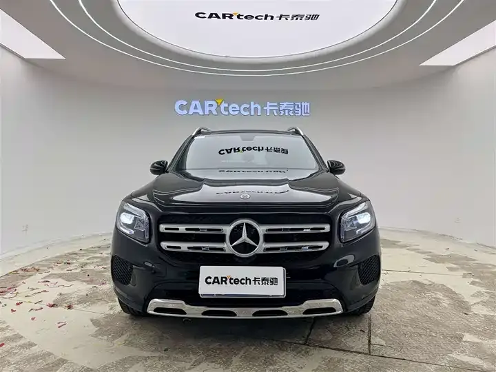 Mercedes Benz GLB 2020 model modified GLB 200 dynamic model 3