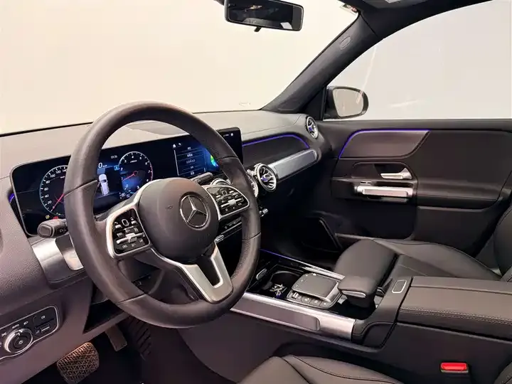 Mercedes Benz GLB 2020 model modified GLB 200 dynamic model 8
