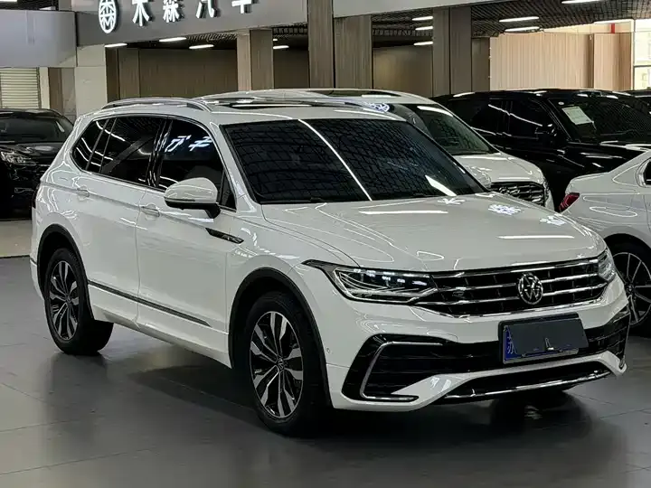 Tiguan L 2022 330TSI Automatic Two-Drive R-Line Enjoy Edition 3