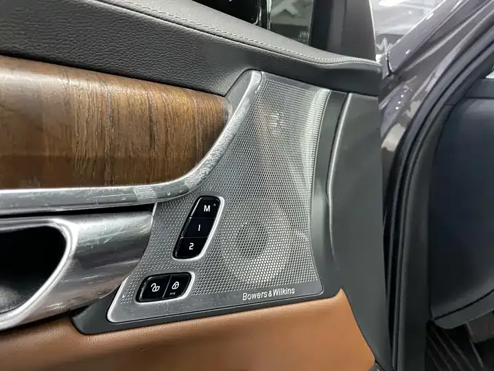 Volvo S90 plug-in hybrid 2022 model changed to T8 E drive hybrid Zhiya Deluxe Edition 5
