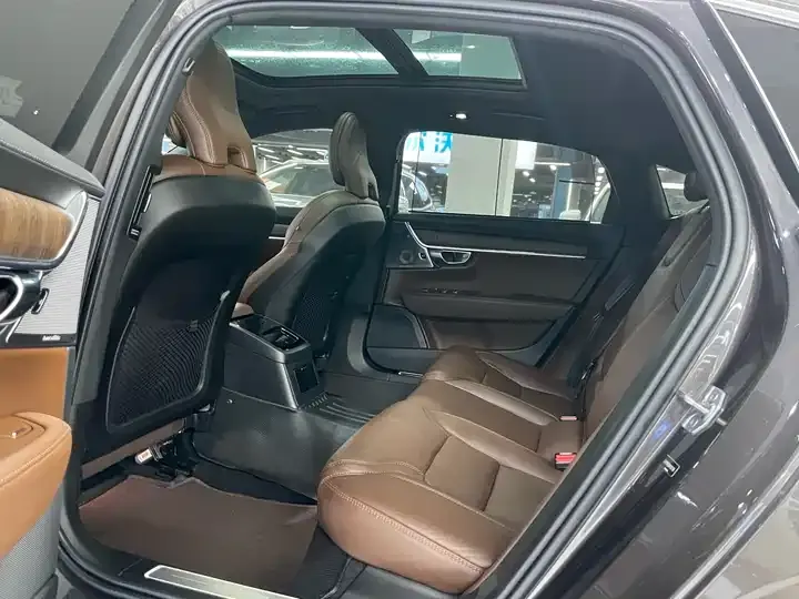 Volvo S90 plug-in hybrid 2022 model changed to T8 E drive hybrid Zhiya Deluxe Edition 8