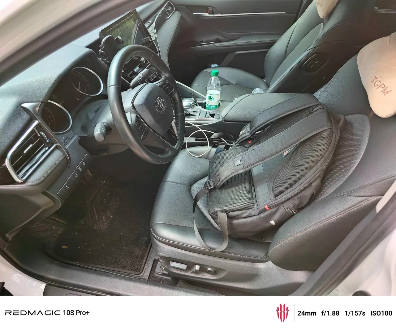 Toyota 2023 Camry 2.0GVP Stepless Leading Edition Automatic Gear 5