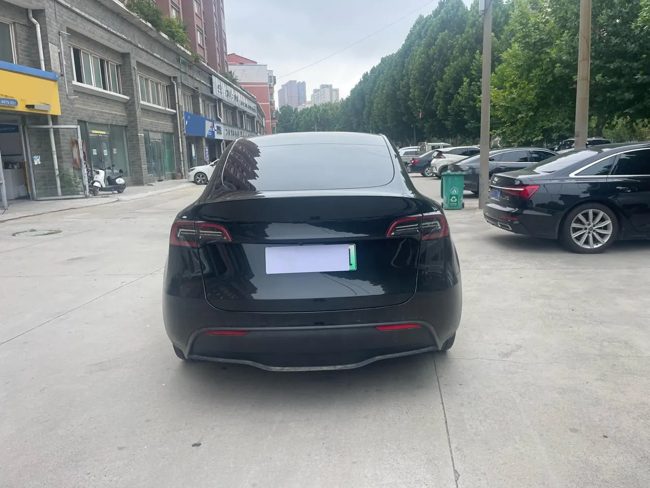 Tesla 2022 Model Y rear-wheel drive version automatic transmission 7
