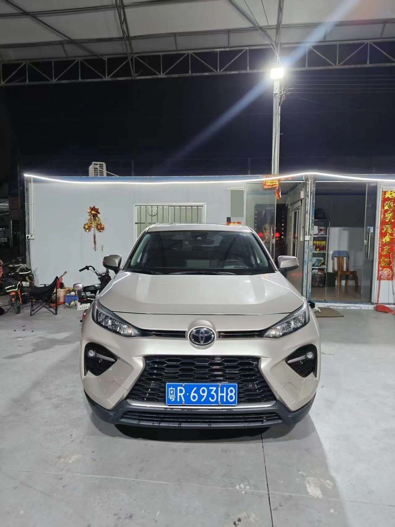 Toyota 2020 Wilanda 2.0 Stepless Four-wheel Drive Deluxe Edition Automatic Transmission 3