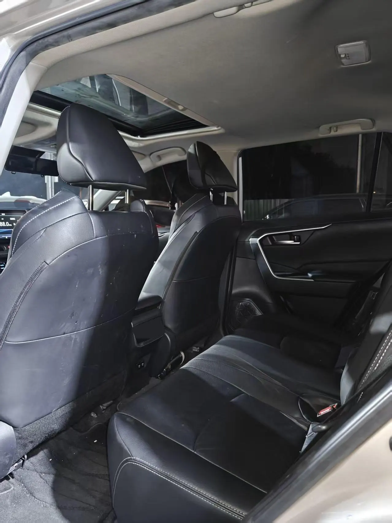 Toyota 2020 Wilanda 2.0 Stepless Four-wheel Drive Deluxe Edition Automatic Transmission 8
