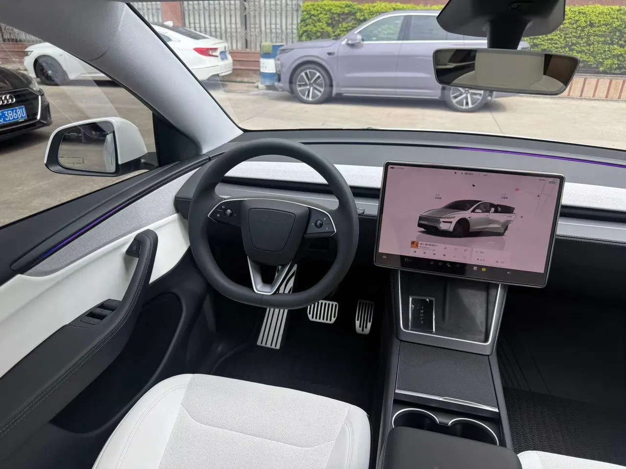Tesla 2025 Model Y Rear Wheel Drive First Edition Automatic Transmission 6