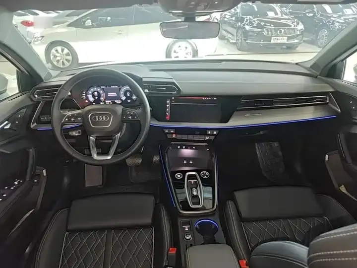 Audi A3 2026 Sportback 35TFSI Flying Premium 10