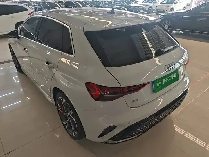 Audi A3 2026 Sportback 35TFSI Flying Premium 5