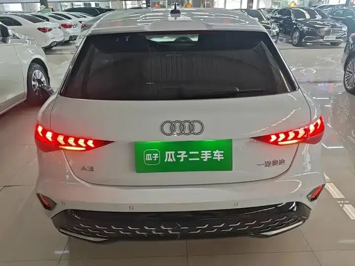Audi A3 2026 Sportback 35TFSI Flying Premium 6